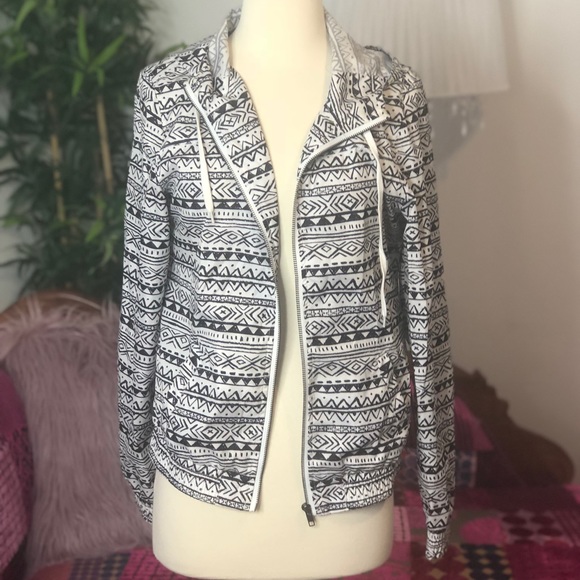 Zine Clothing Jackets & Blazers - ZINE B&W AZTEC PRINT JACKET